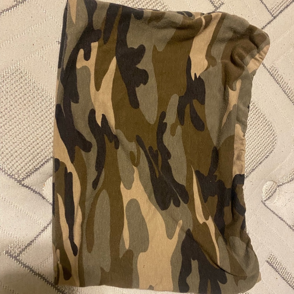 Camo crop top